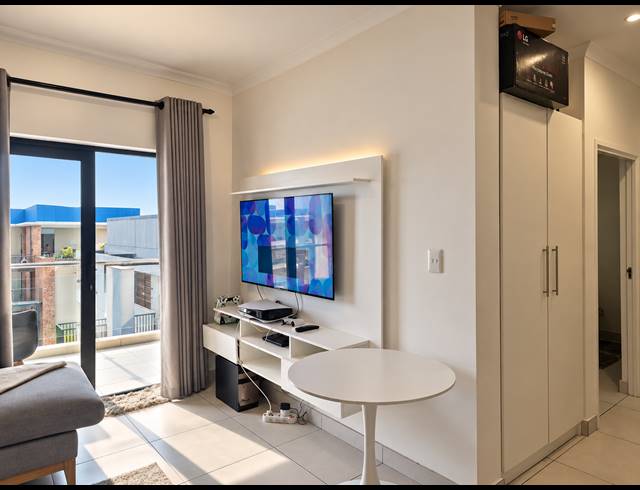 2 BEDROOM APARTMENT FOR SALE IN UMHLANGA RIDGE
